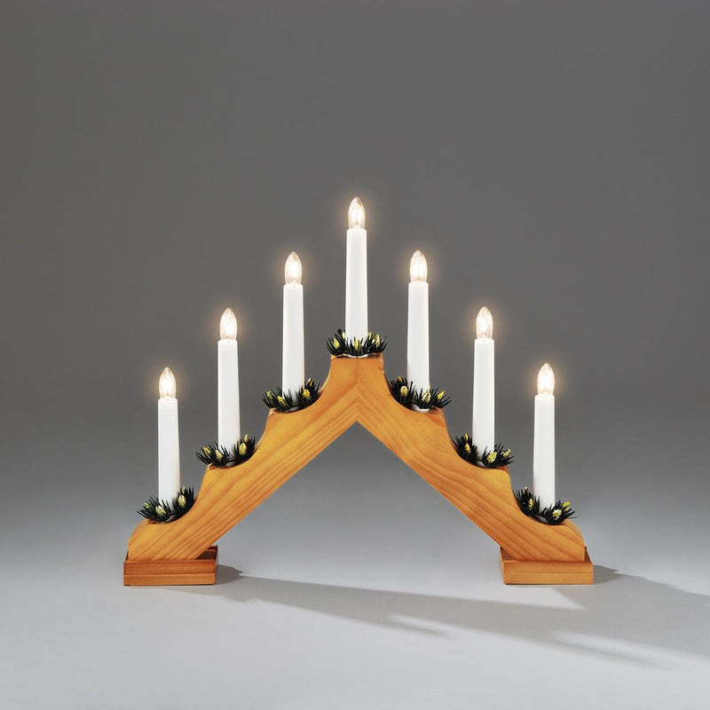 Traditional Oak Christmas Candle Bridge with 7 LED's