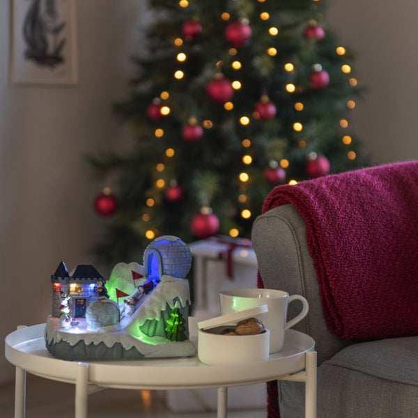 Festive Animated Ski Slope with Music Christmas Scene