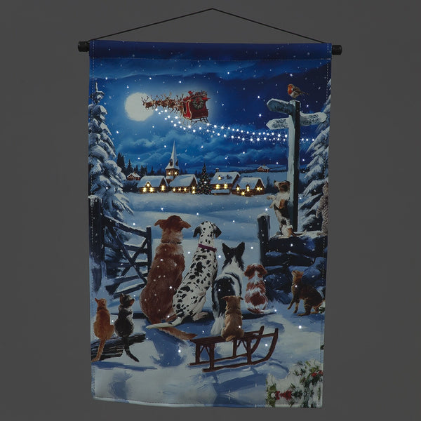 40cm Winter Dogs Watching Santa Christmas Wall Tapestry
