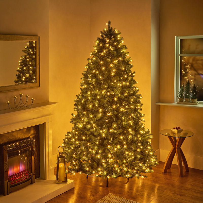 7.5ft Pre Lit Newberry Real Feel Spruce Tree with 750 Warm White LEDs