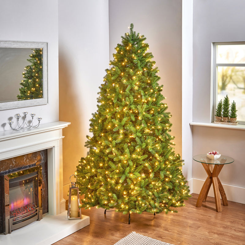 7.5ft Pre Lit Newberry Real Feel Spruce Tree with 750 Warm White LEDs