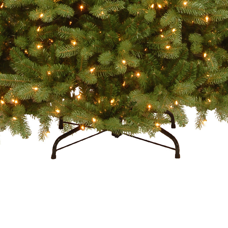 7.5ft Pre Lit Newberry Real Feel Spruce Tree with 750 Warm White LEDs