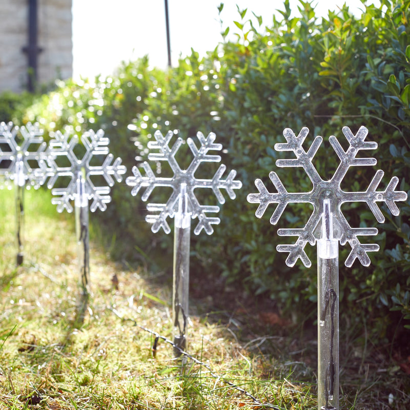 Set of 8 Festive Snowflake Christmas Pathfinder Stake Lights