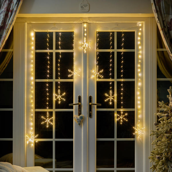 1.2m x 1.2m Curtain Snowflake Window Light with 339 Warm White LEDs