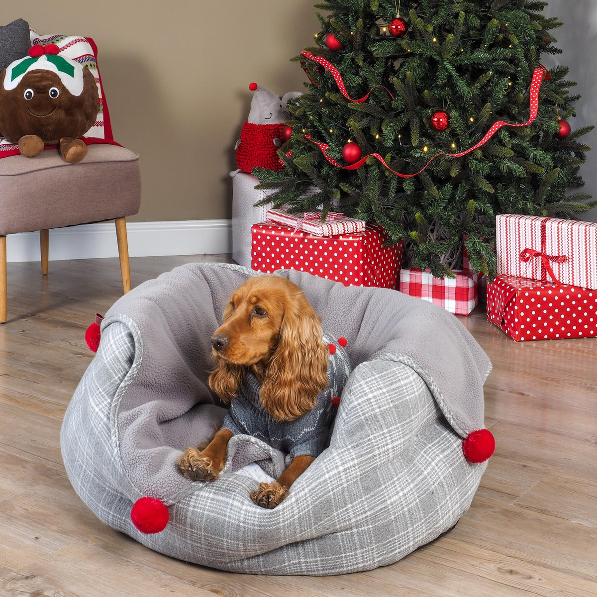 Grey Plaid Oval Dog Bed Medium