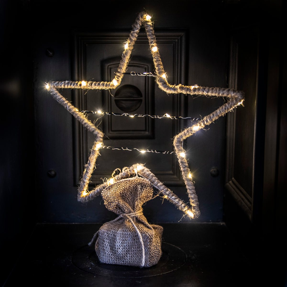 Lit Star in Burlap Base with 25 Warm White LED's