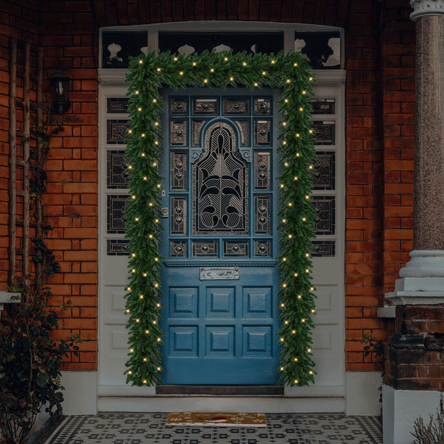 5.3m Giant Christmas Door Garland Kit with 100 LED Battery Lights