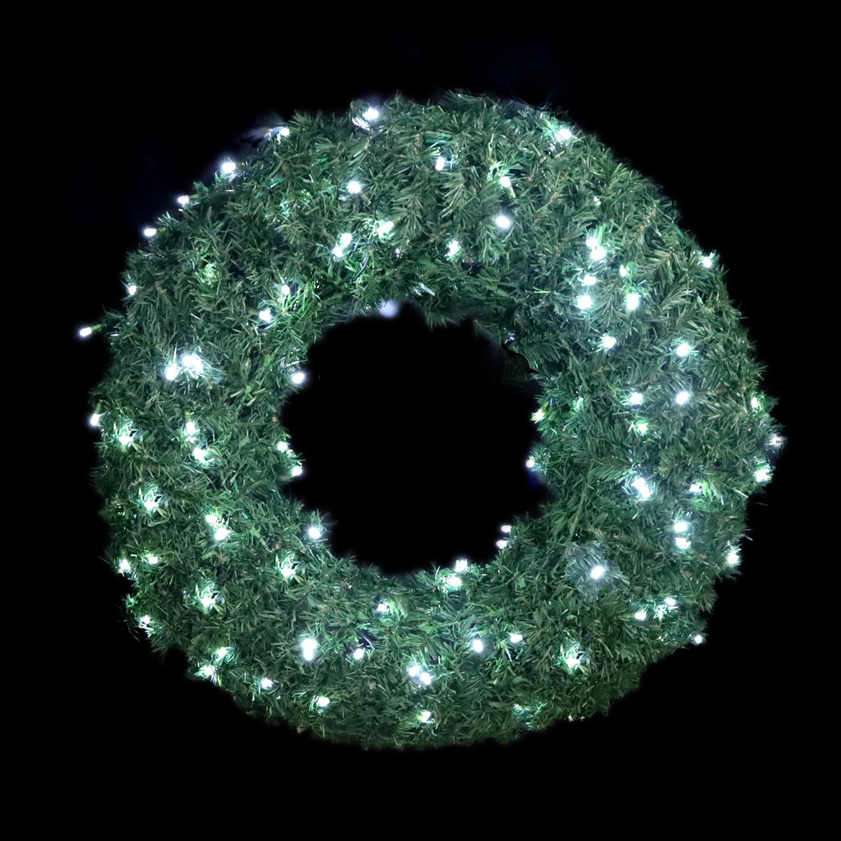 1.1m Giant XP Connectable Commercial Wreath Lit with 120 Ice White LEDs